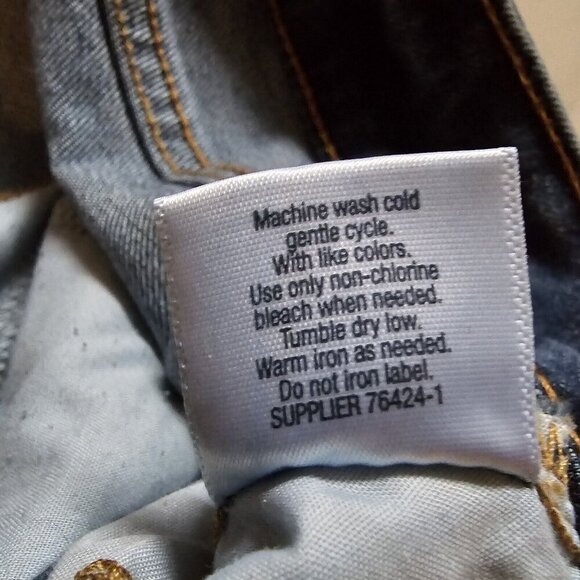 St John Bay Y2K Womens Size 14 Skinny Leg Denim Blue Jeans Embroidered Retro - Picture 8 of 8